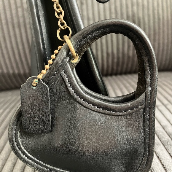 Coach Vintage Mini Ergo Keychain Charm - Picture 12 of 15